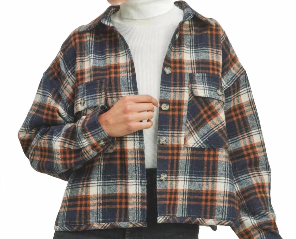 NEW BUTTERMELON oversized crop shacket in navy blue plaid